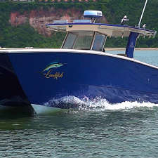 CatFish35 - Sofisticado catamarã da SEC Boats no Raio-X